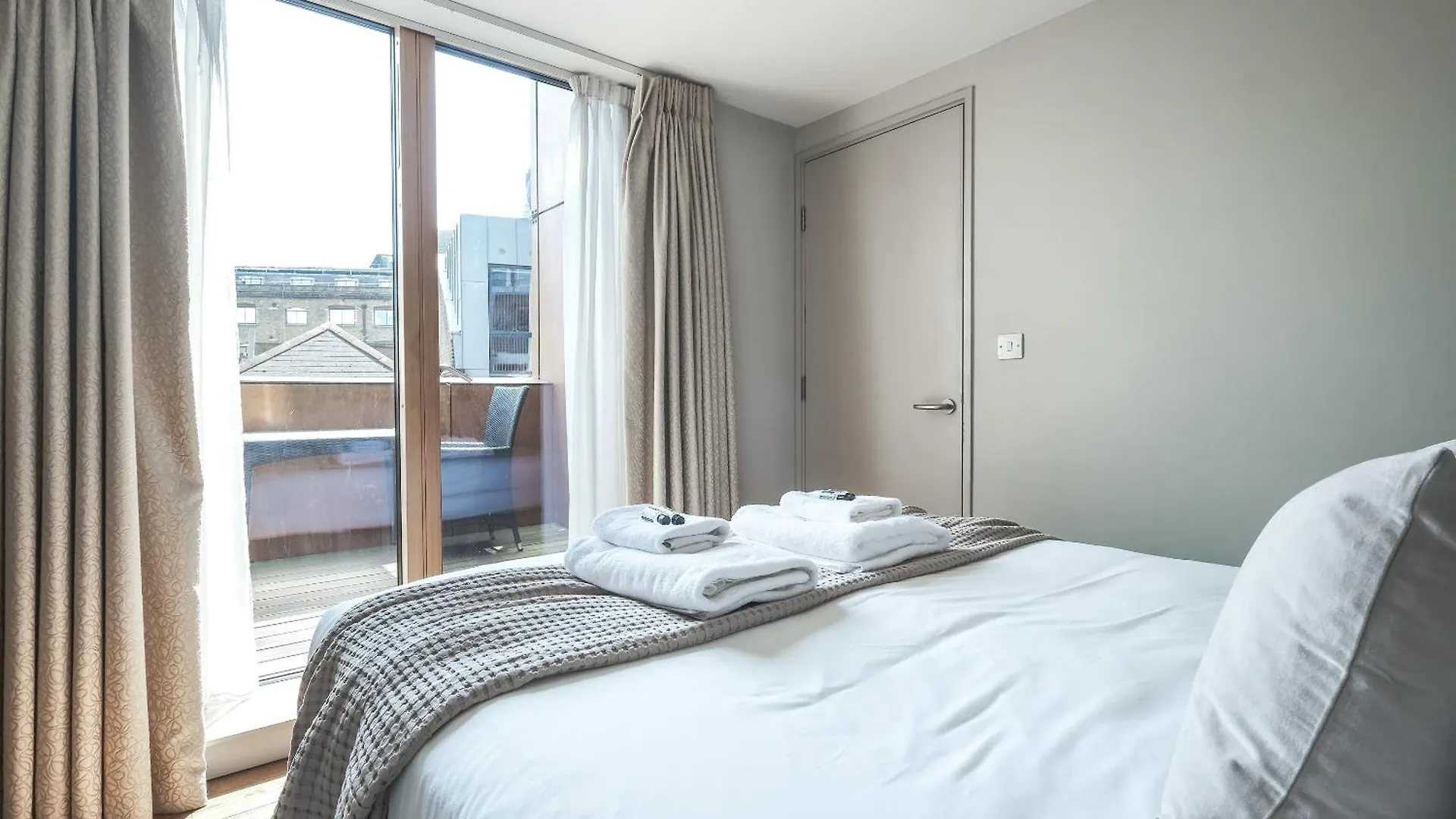 Central Servised Apartments On Artillery Lane Londres 4*,  Royaume-Uni